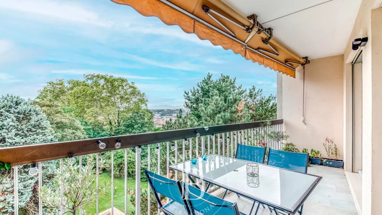 appartement 4 pièces 92 m2 à vendre à Lyon 4 (69004)