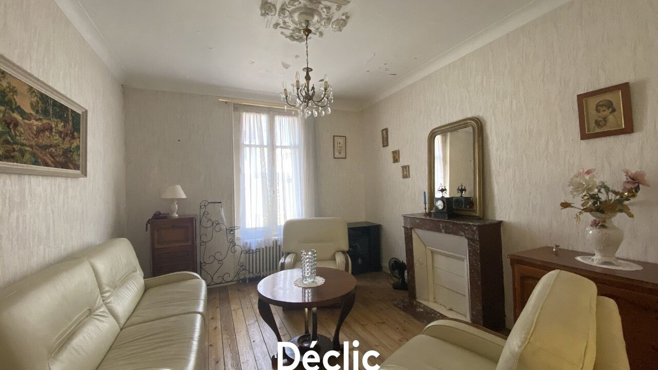 maison 6 pièces 102 m2 à vendre à La Rochelle (17000)