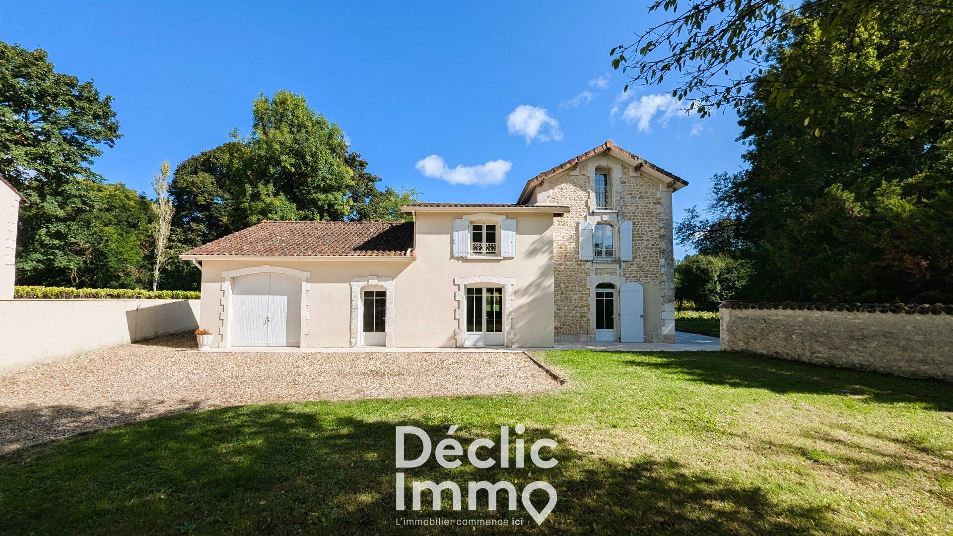 Villa / Maison 7 pièces  à vendre Champniers 16430