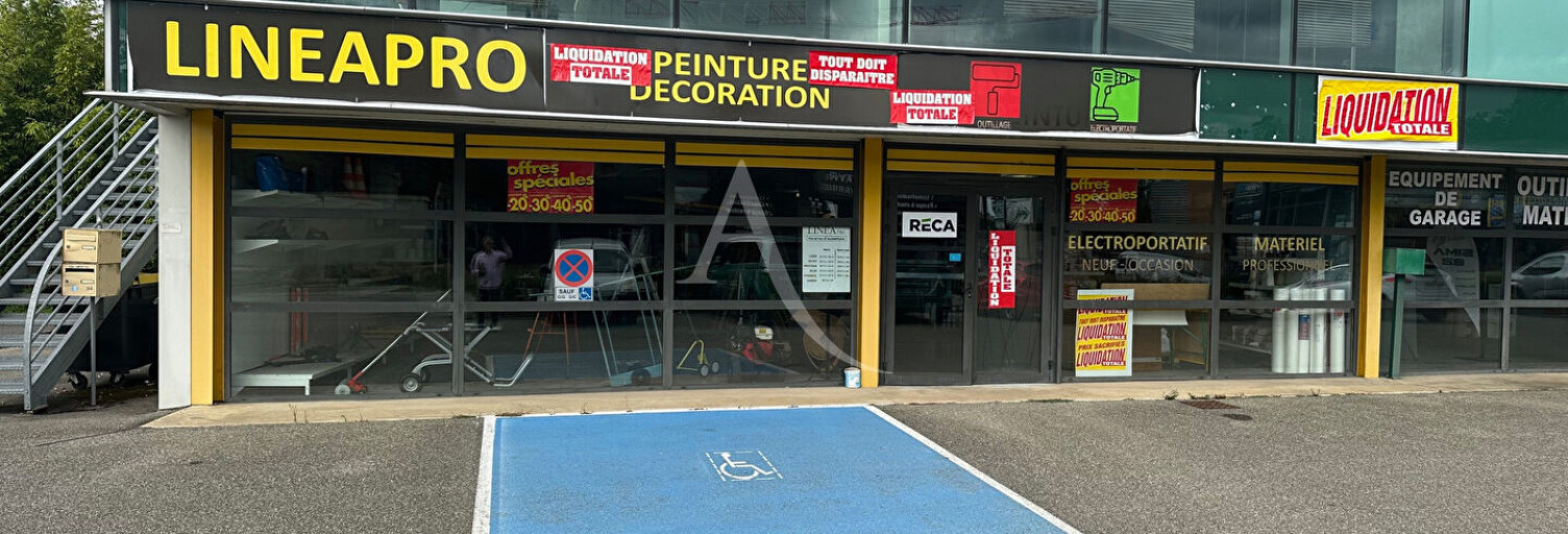 Commerce 4 Pièces 230 m² à louer à Montauban (82000)