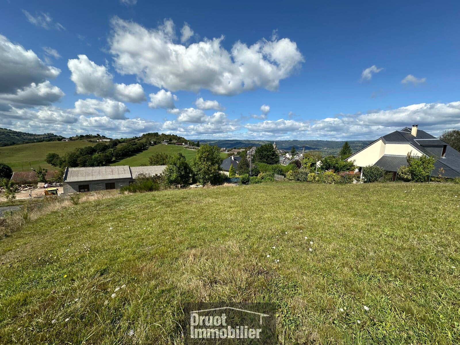 Terrain  à vendre Lassouts 12500