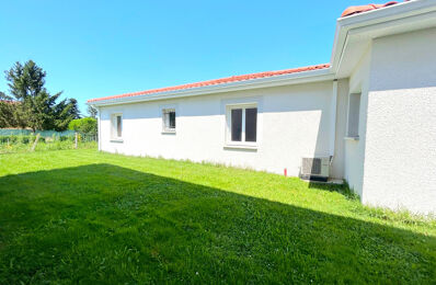 vente maison 369 500 € à proximité de Saint-Romain-le-Puy (42610)