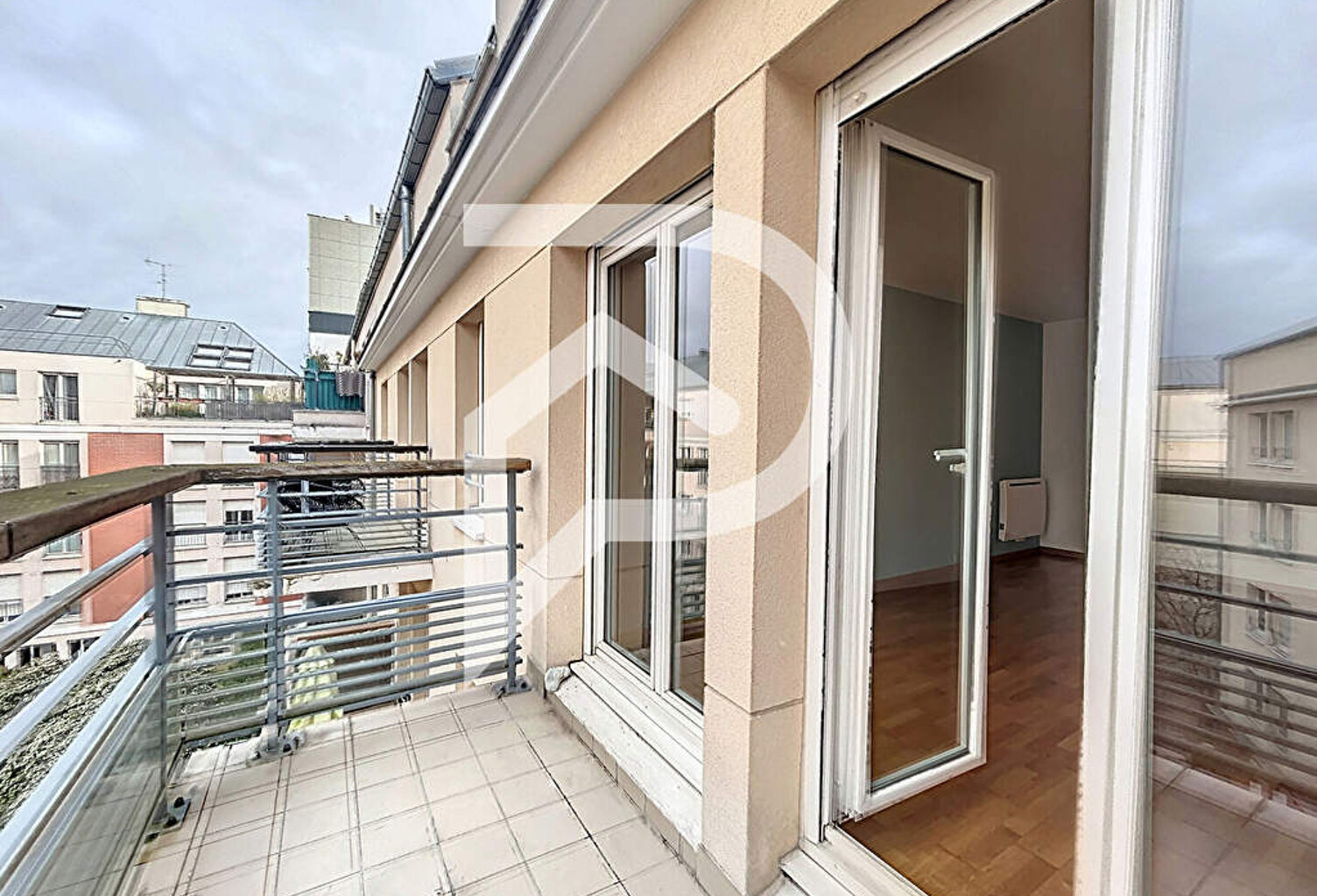 SURESNES/ Appartement 3 pièces 63m² - 1 Balcon - 1 Parking - ... — photo 1