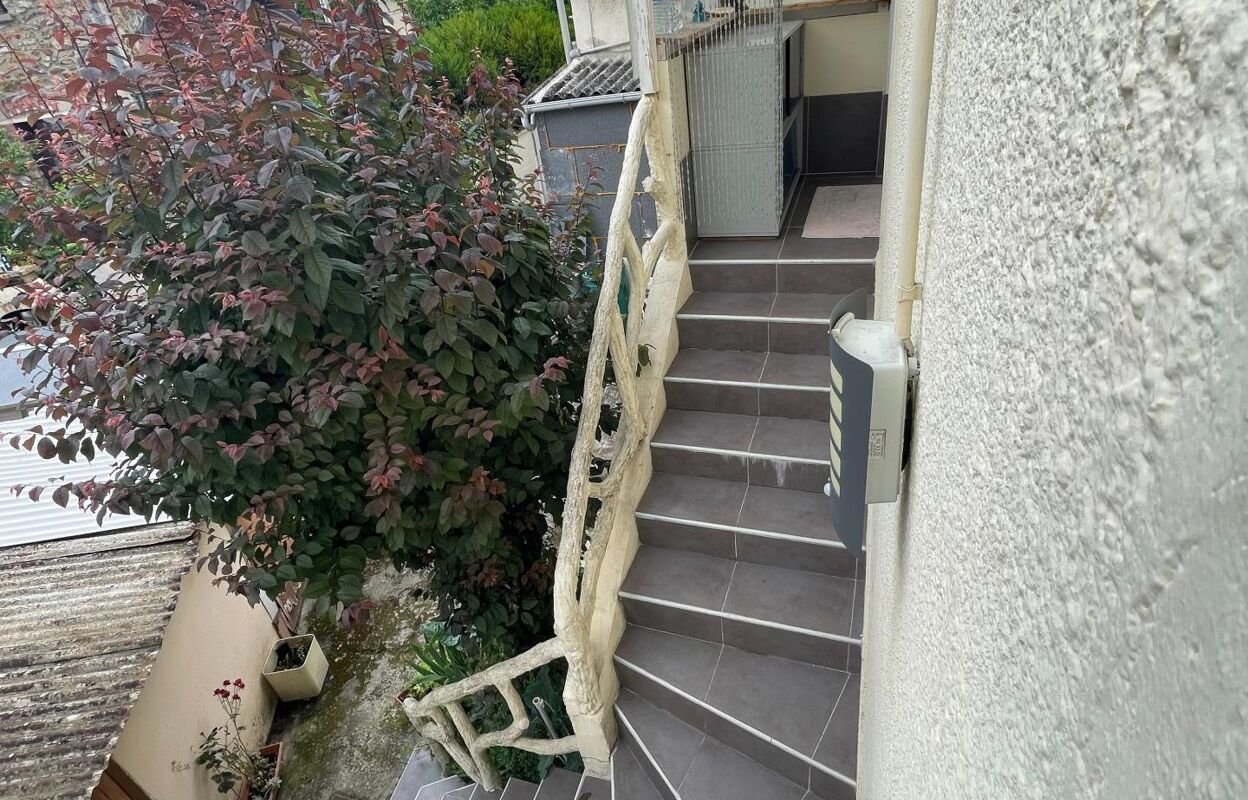 appartement 2 pièces 24 m2 à vendre à Villeneuve-le-Roi (94290)