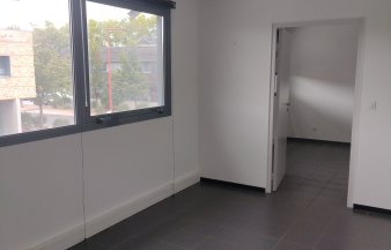 bureau  pièces 60 m2 à louer à Perpignan (66000)