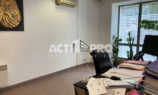 Commerce  57 m² à louer à Saint-Paul-de-Fenouillet (66220)