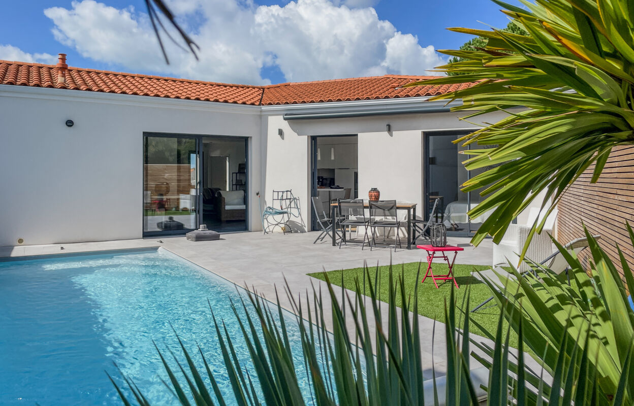 maison 4 pièces 104 m2 à vendre à Royan (17200)