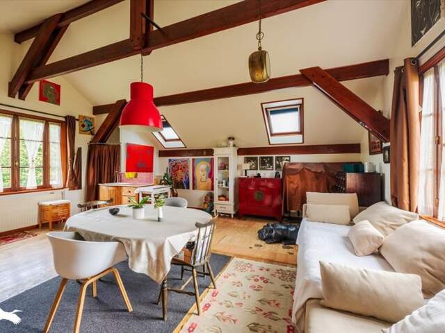 Maison en pierre de 5 pièces principales — photo du bien