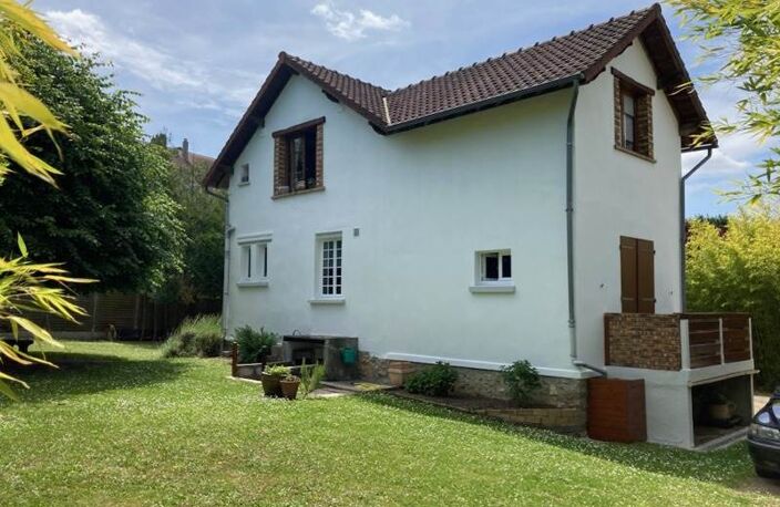 Maison en pierre de 5 pièces principales — photo 2