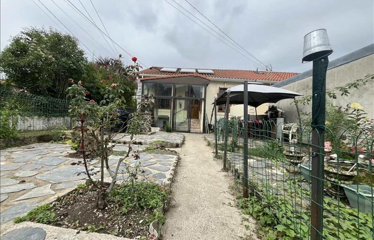 maison 4 pièces 88 m2 à vendre à Lavelanet (09300)