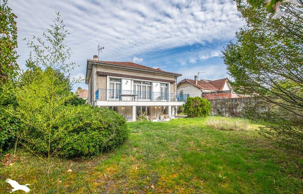 maison 9 pièces 255 m2 à vendre à Le Bouscat (33110)