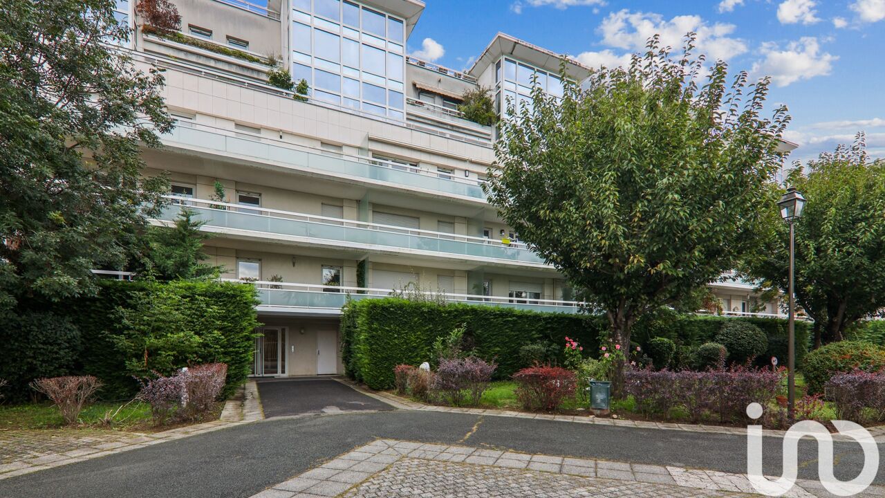 appartement 2 pièces 48 m2 à vendre à Suresnes (92150)