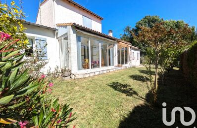 vente maison 296 800 € à proximité de Luchat (17600)