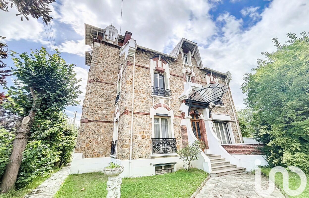 maison 12 pièces 245 m2 à vendre à Ermont (95120)