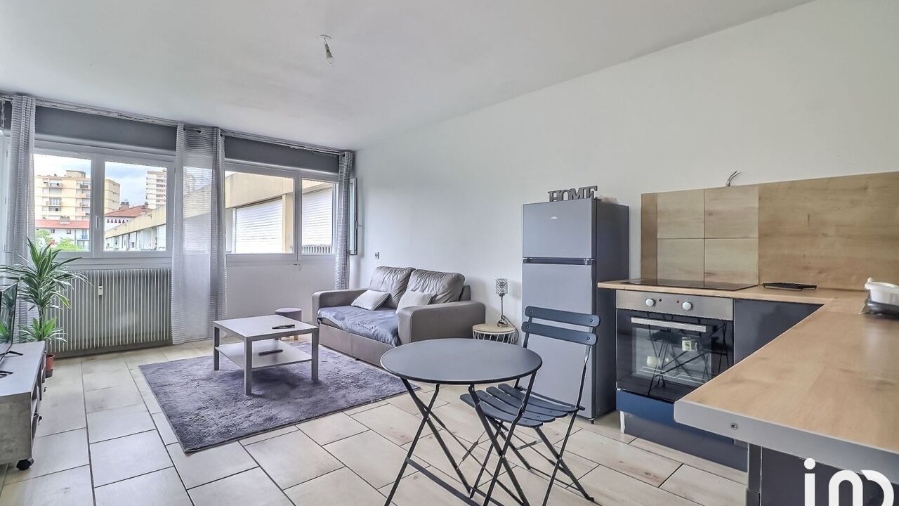 appartement 2 pièces 40 m2 à vendre à Nîmes (30000)