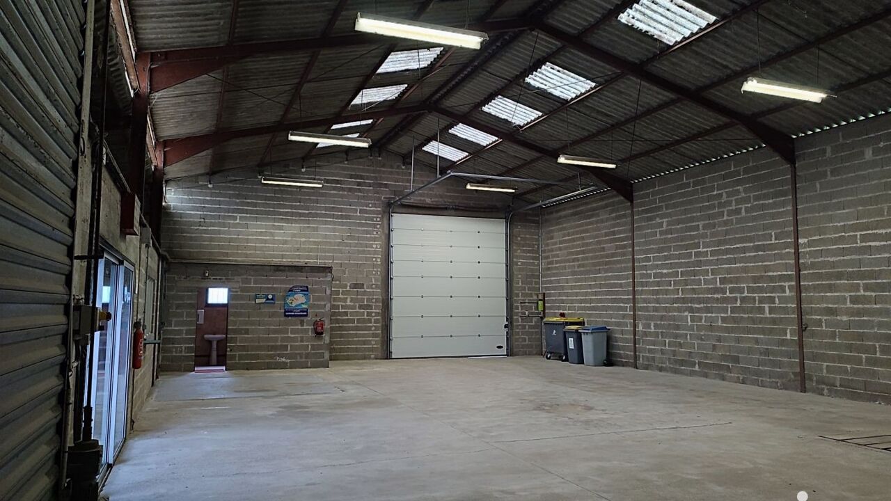 garage  pièces 308 m2 à vendre à Loudun (86200)