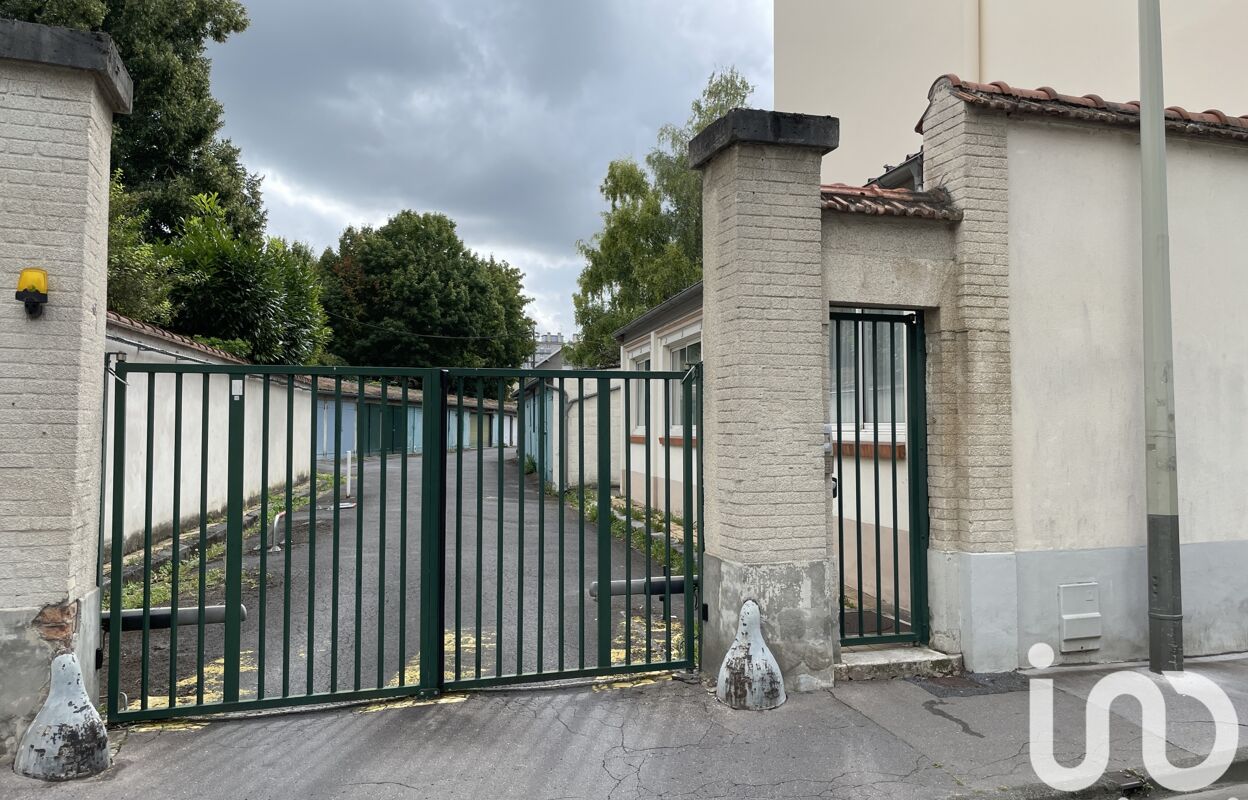 garage  pièces 14 m2 à vendre à Reims (51100)