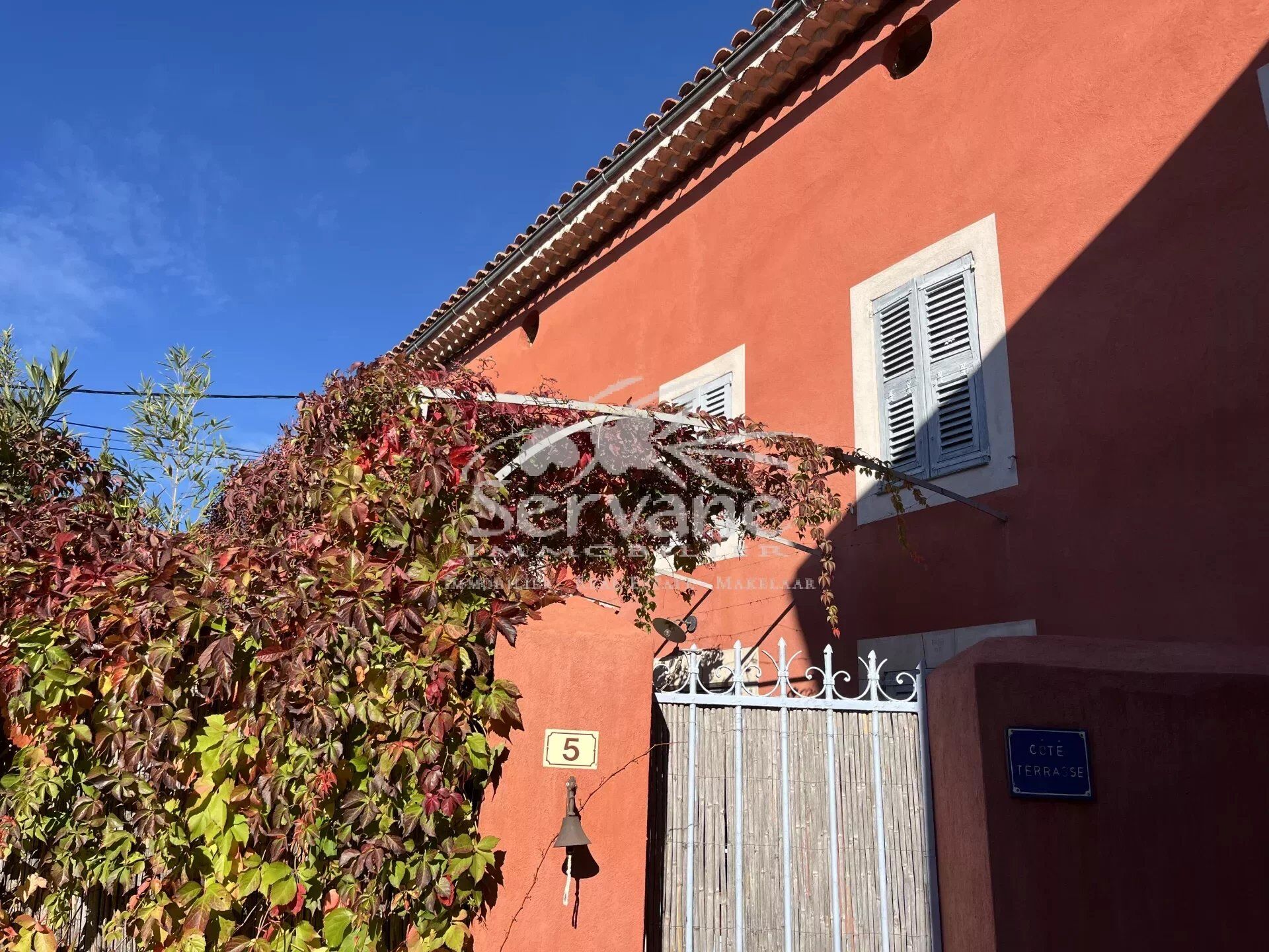 Villa / Maison 5 pièces  à vendre Saint-Antonin-du-Var 83510