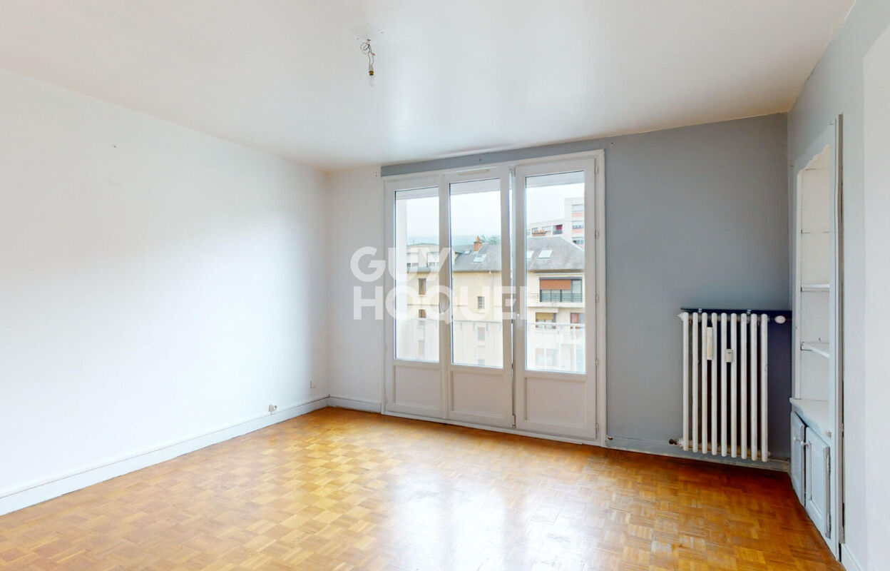 appartement 2 pièces 57 m2 à vendre à Chambéry (73000)