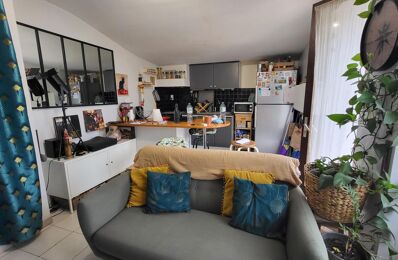 location appartement 525 € CC /mois à proximité de Éguilles (13510)