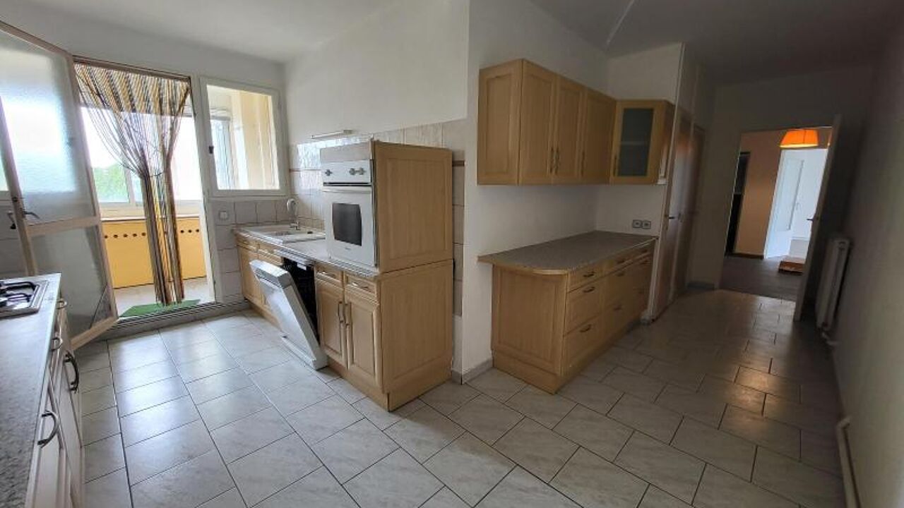 appartement 5 pièces 107 m2 à louer à Istres (13800)