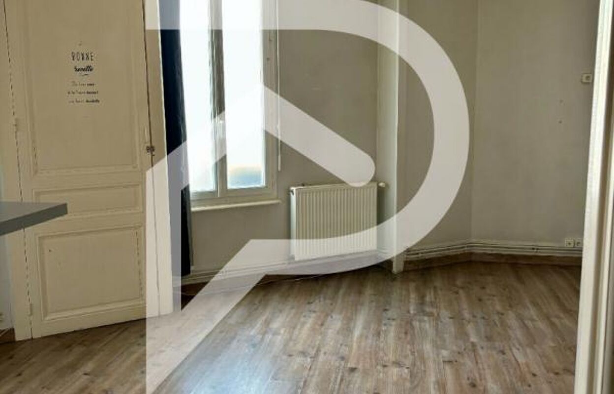 appartement 2 pièces 42 m2 à vendre à Roanne (42300)