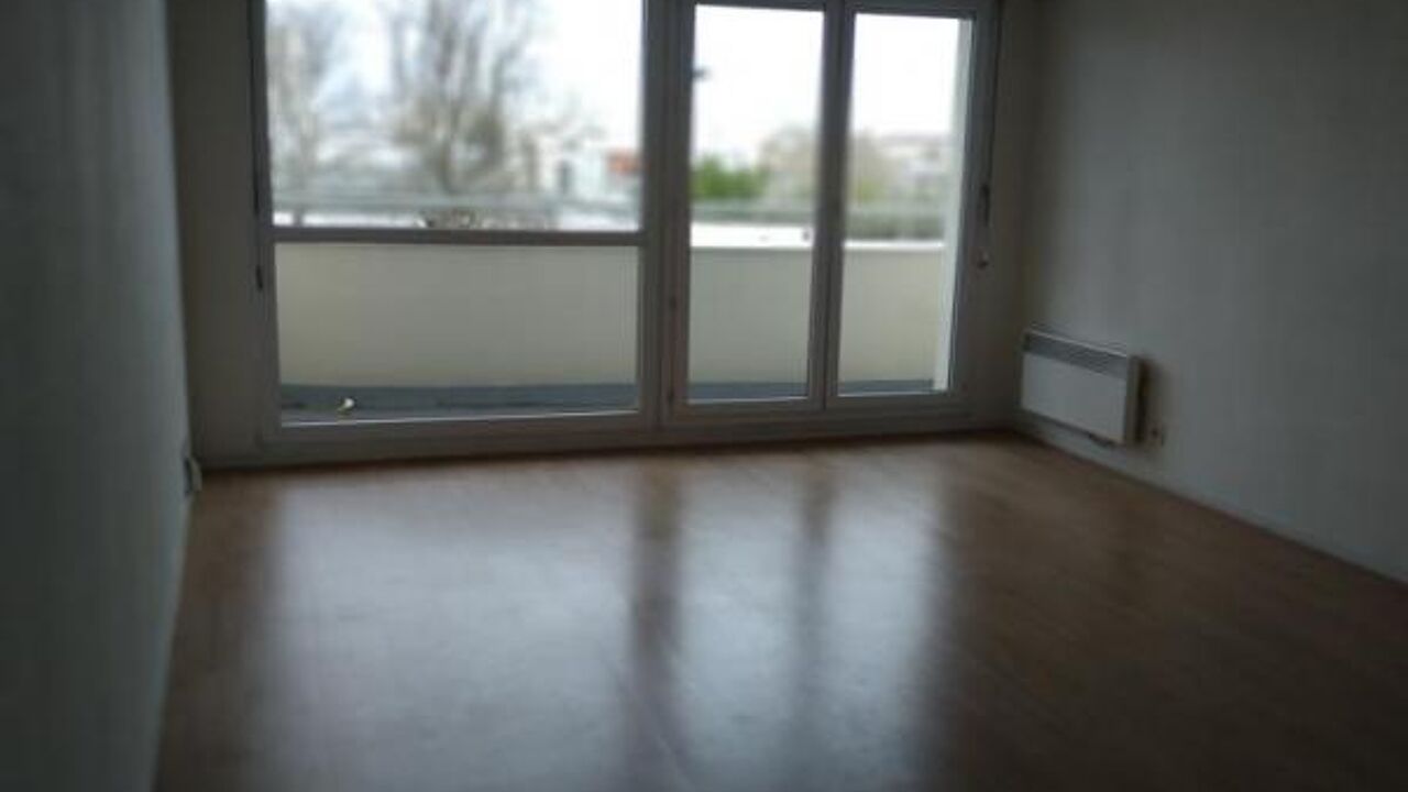 appartement 2 pièces 52 m2 à louer à Bordeaux (33000)