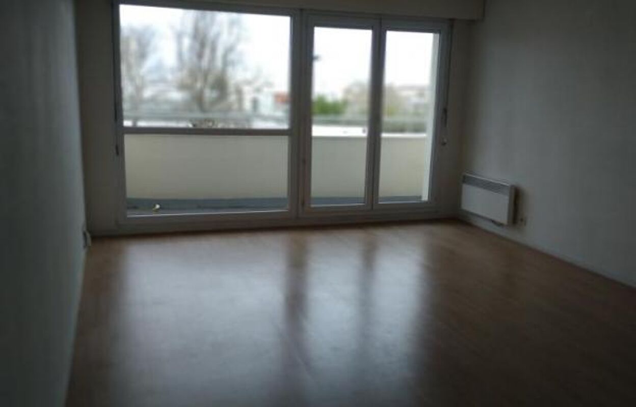 appartement 2 pièces 52 m2 à louer à Bordeaux (33000)