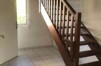 location appartement 800 € CC /mois à proximité de Villeneuve-sous-Dammartin (77230)