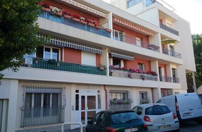 location appartement 800 € CC /mois à proximité de Carnoux-en-Provence (13470)