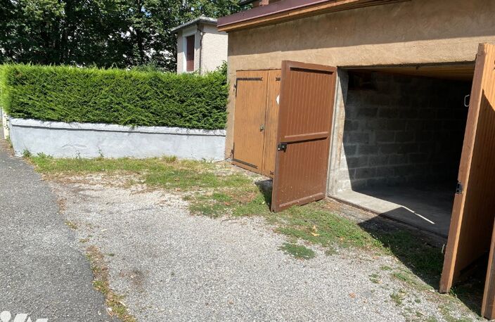 Vente garage   Jacob-Bellecombette (73000) — photo 2