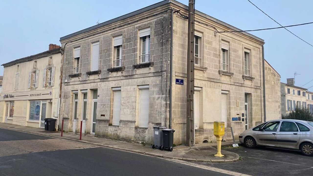 maison 3 pièces 220 m2 à vendre à Saint-Porchaire (17250)