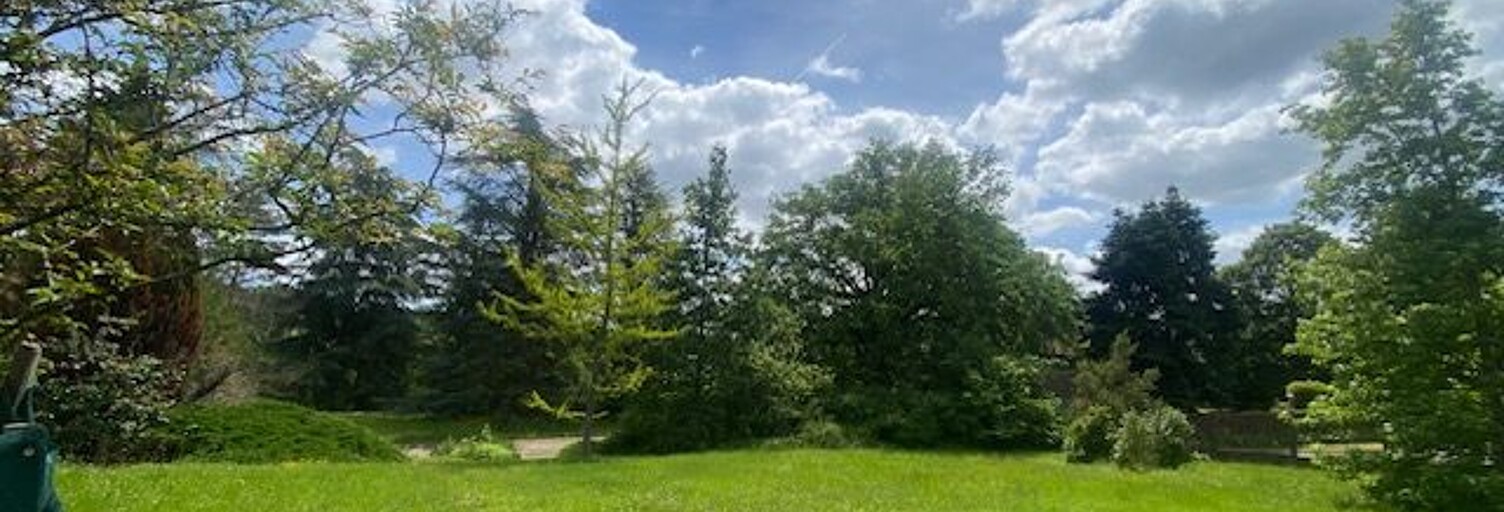 Terrain  884 m² à vendre à Charbonnières-les-Bains (69260)