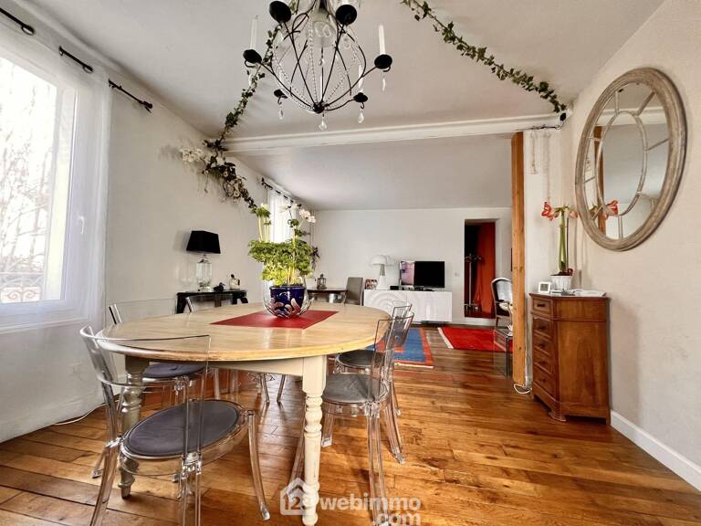 Maison - 117m² - Fleury-Mérogis — photo 1