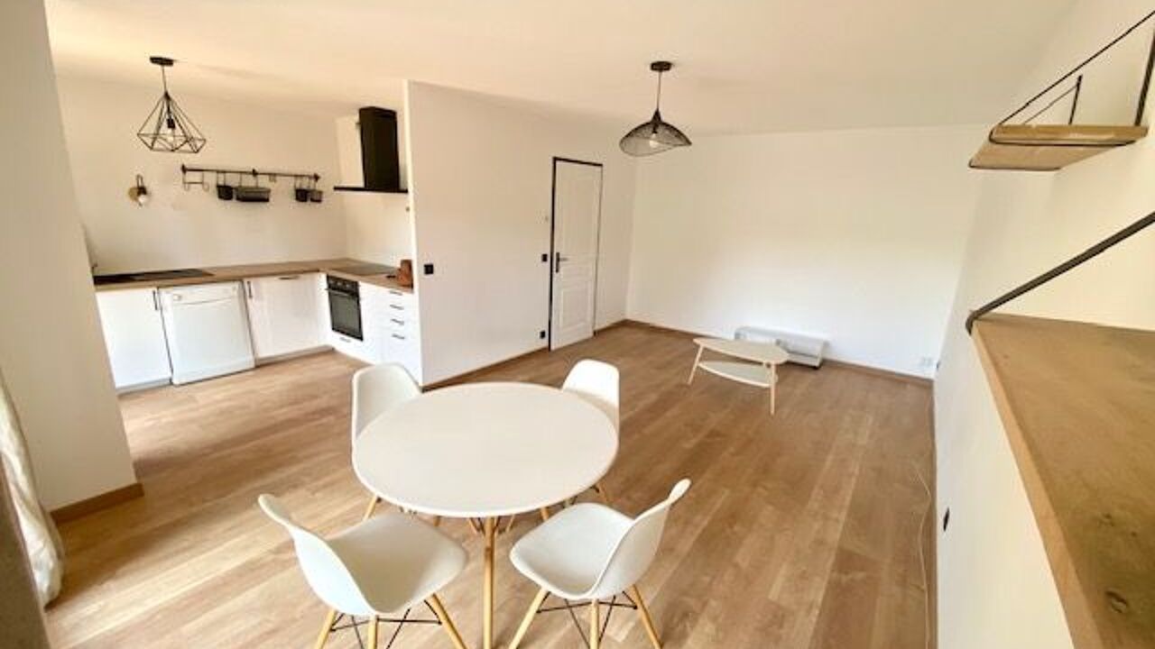 appartement 2 pièces 50 m2 à louer à Vers (74160)