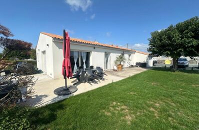 vente maison 304 500 € à proximité de Arces (17120)