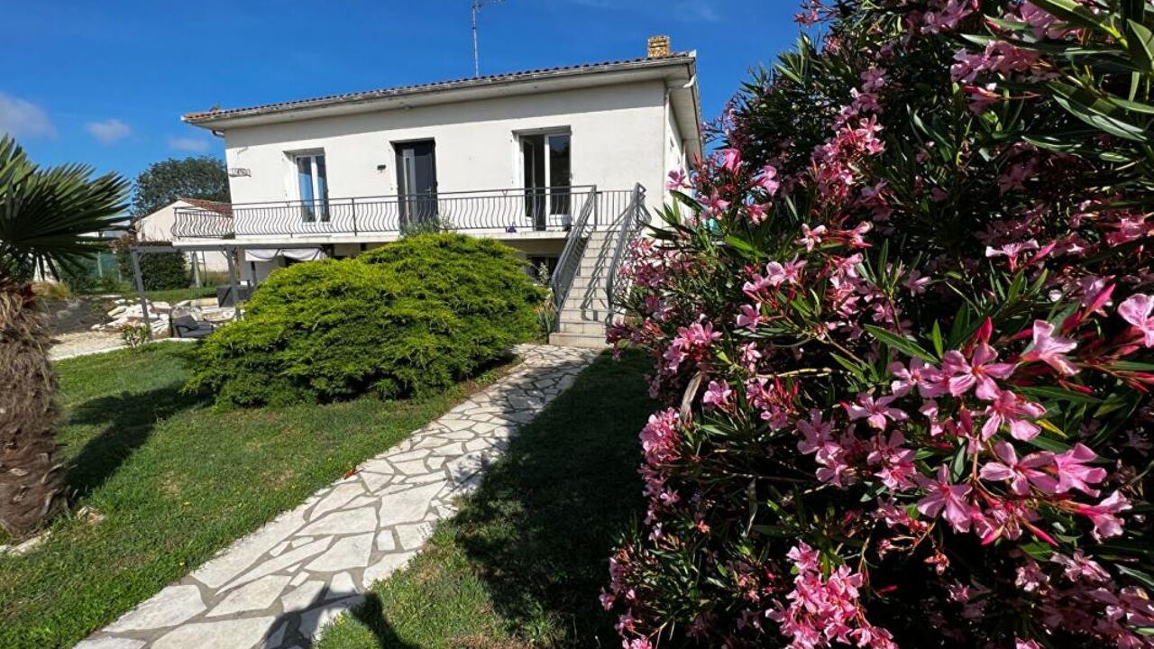 maison 9 pièces 191 m2 à vendre à Cozes (17120)