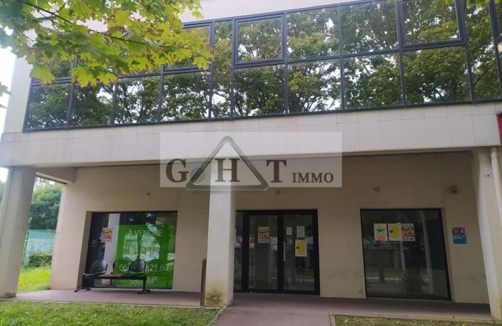 380 m² entrepot bureaux à vendre à TORCY — photo 5