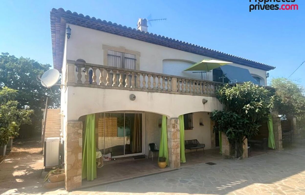 maison 8 pièces 222 m2 à vendre à Fréjus (83600)