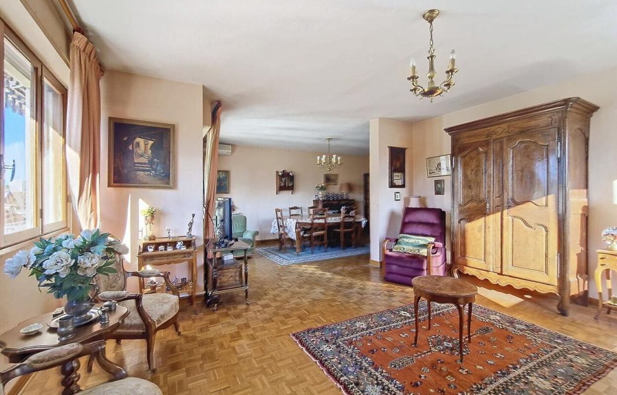 appartement 5 pièces 128 m2 à vendre à Nîmes (30000)