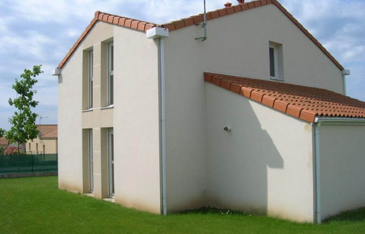 maison 6 pièces 100 m2 à louer à La Séguinière (49280)