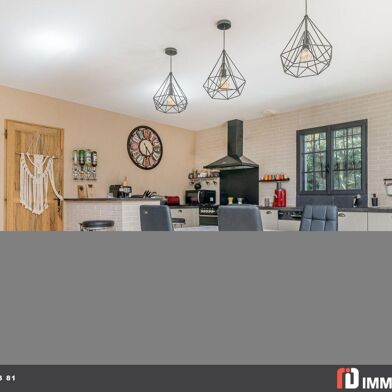 Maison 4 pièces 575000 €