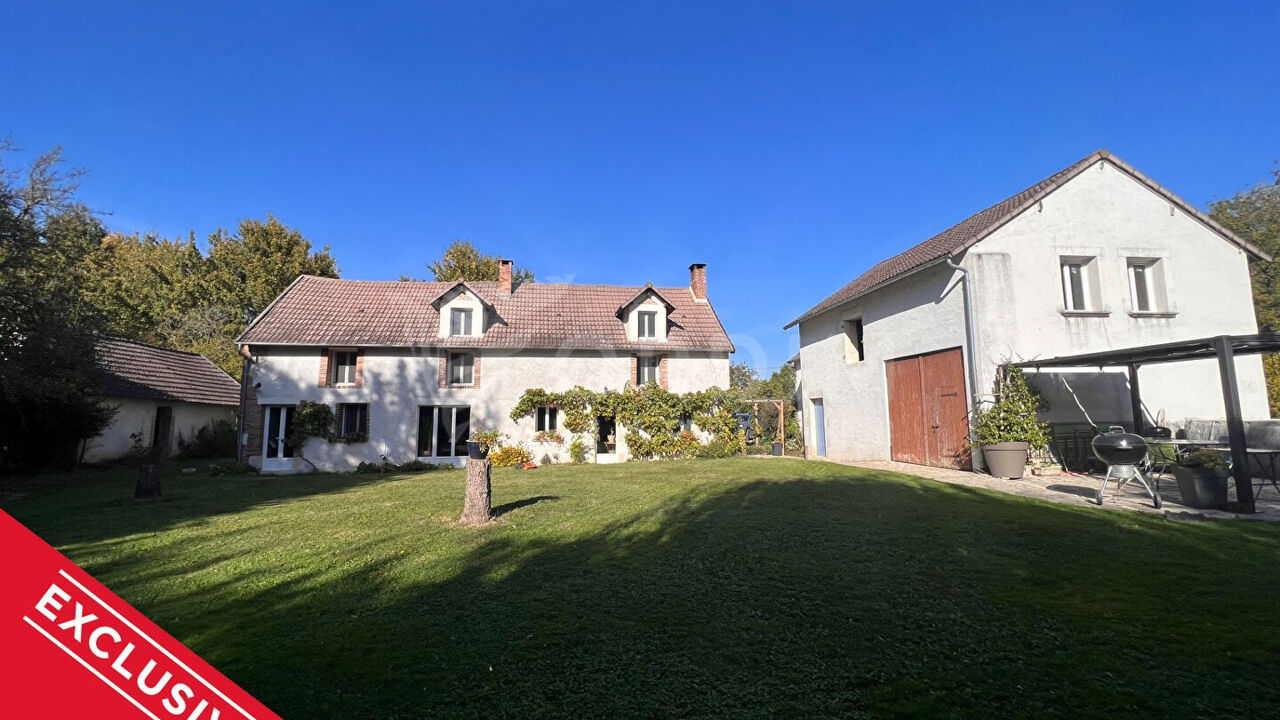 maison 5 pièces 157 m2 à vendre à Saint-Amand-en-Puisaye (58310)