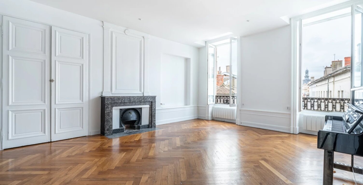 APPARTEMENT T4 100M2 BALCON HYPER CENTRE VILLEFRANCHE — photo 1