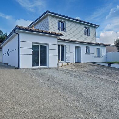 Maison 8 pièces 175 m²