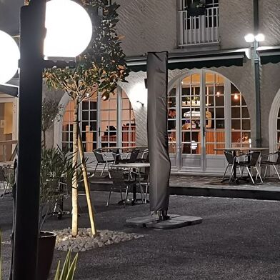 Commerce  314000 €