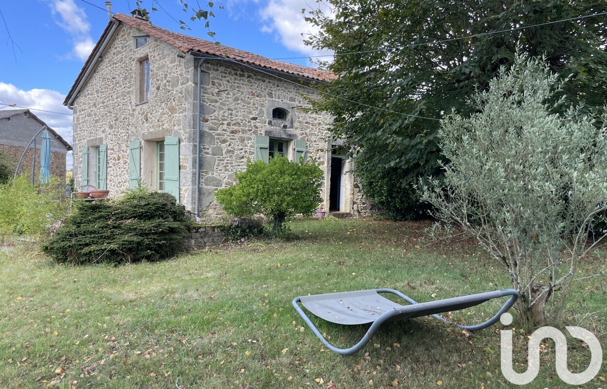 maison 4 pièces 110 m2 à vendre à Bussière-Badil (24360)