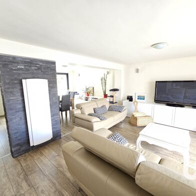 Maison 5 pièces 146 m²