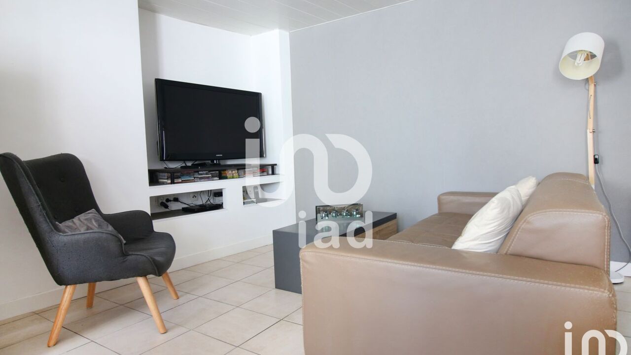 appartement 2 pièces 55 m2 à vendre à Coubron (93470)