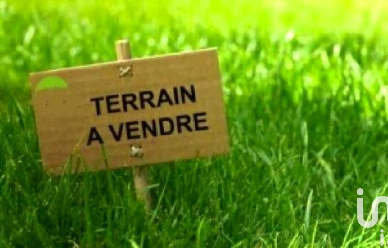 terrain  pièces 1305 m2 à vendre à Sévérac (44530)